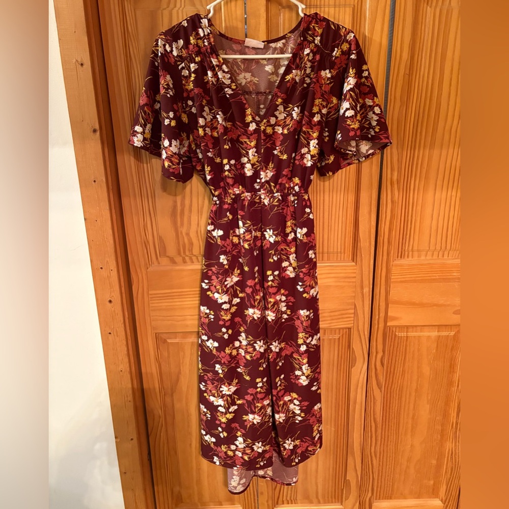 Maternity Floral Burgundy Dress - Size XL - Like new